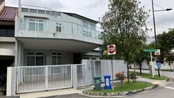 Bedok Ria (D16), Terrace #545314761